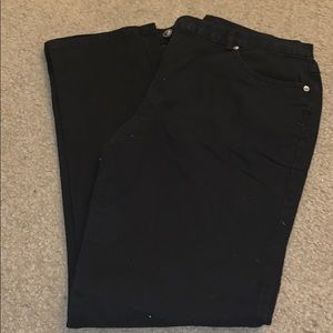 ⭐️ 3 for $15 Ruby Rd Straight Leg Black Jeans